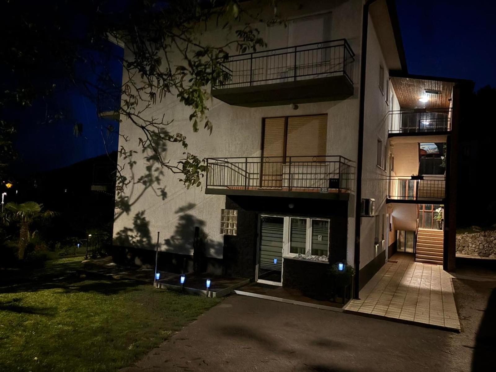Apartments Penko Lovran Buitenkant foto